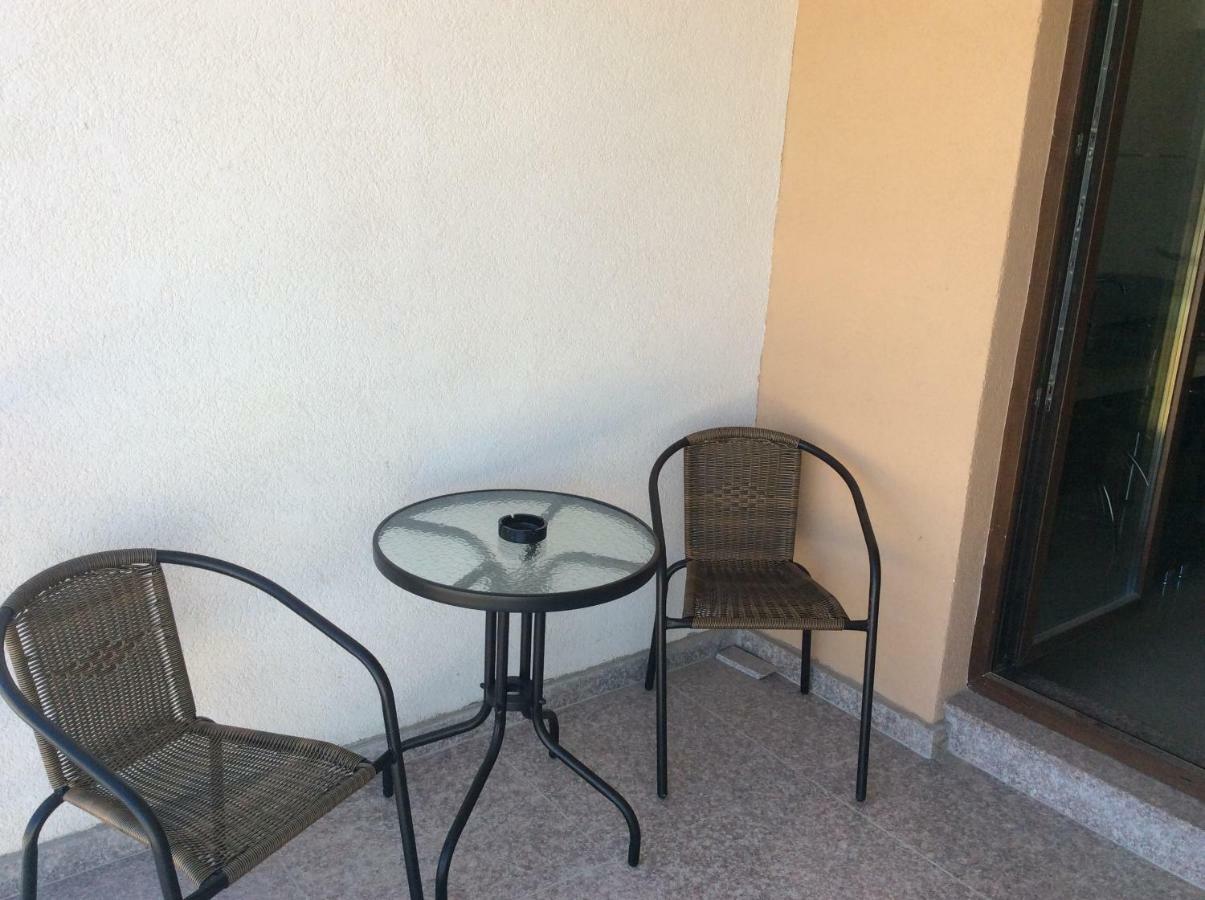 Bluewaves Apartment Mamaia Nord Năvodari Exterior foto
